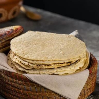Media Orden de Tortillas Hechas a Mano