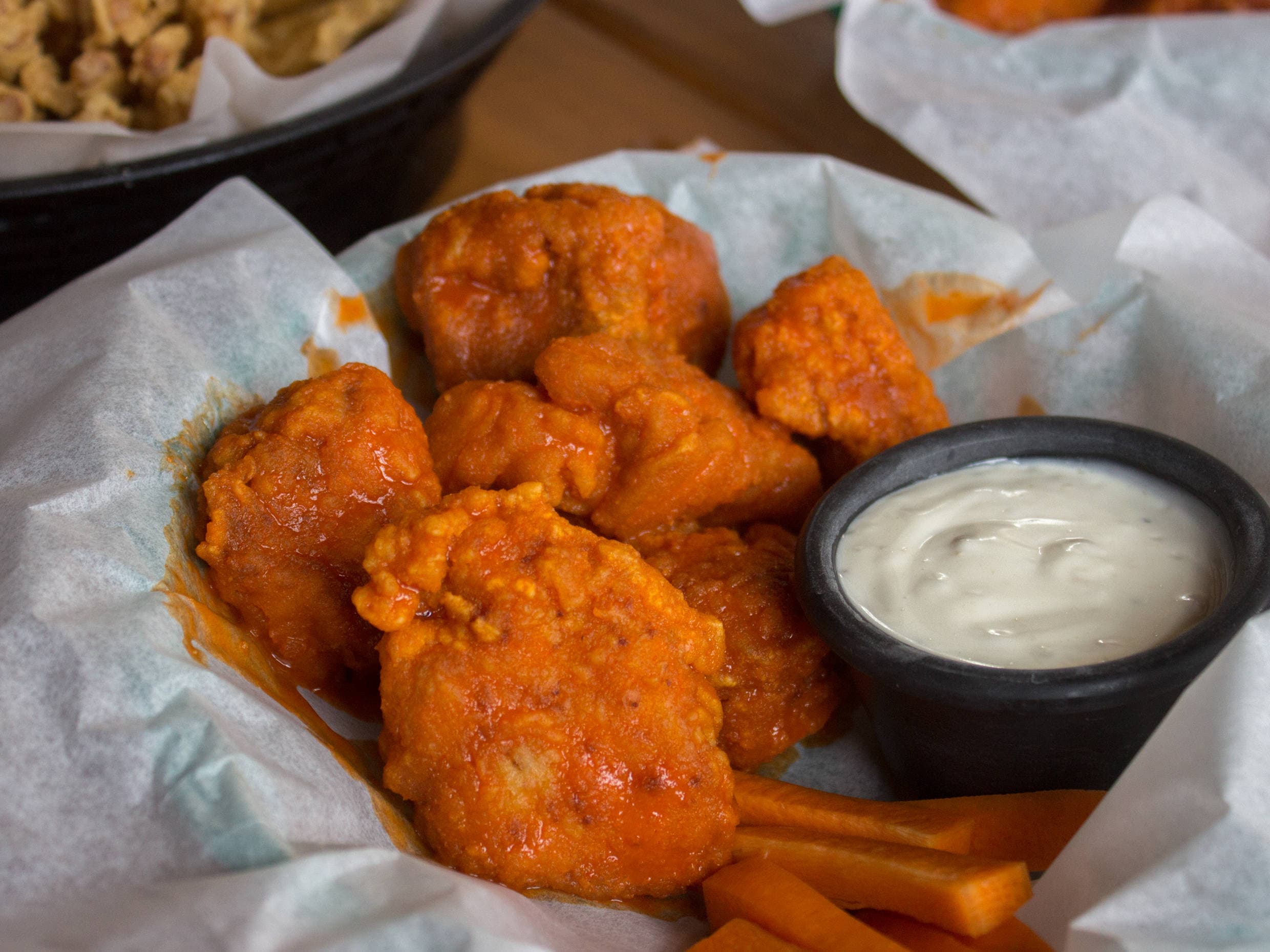 6 Boneless