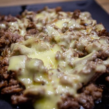 Bistec con queso