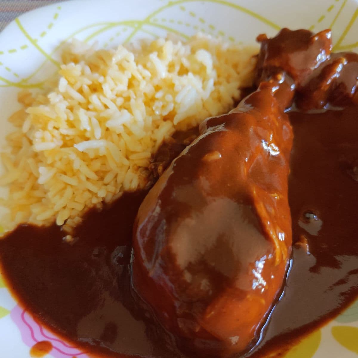 Mole con Pollo