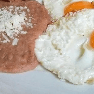 HUEVOS ESTRELLADOS