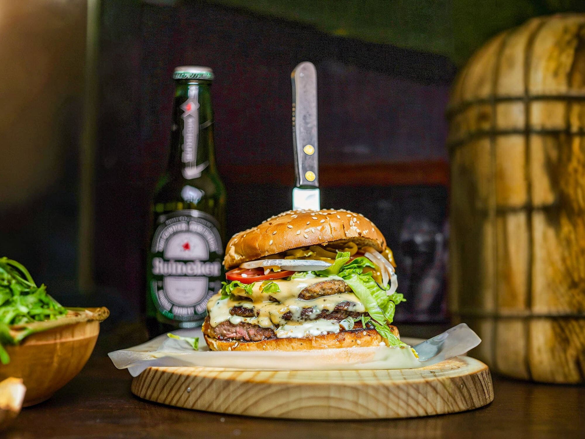 ROADHOUSE BURGER