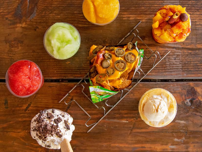 Alaska raspados & churros