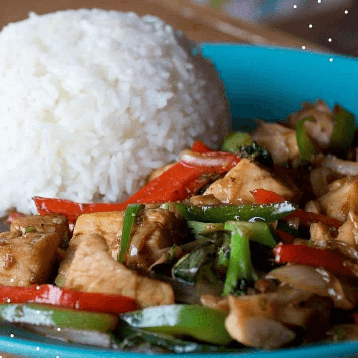 Pollo con Albahaca