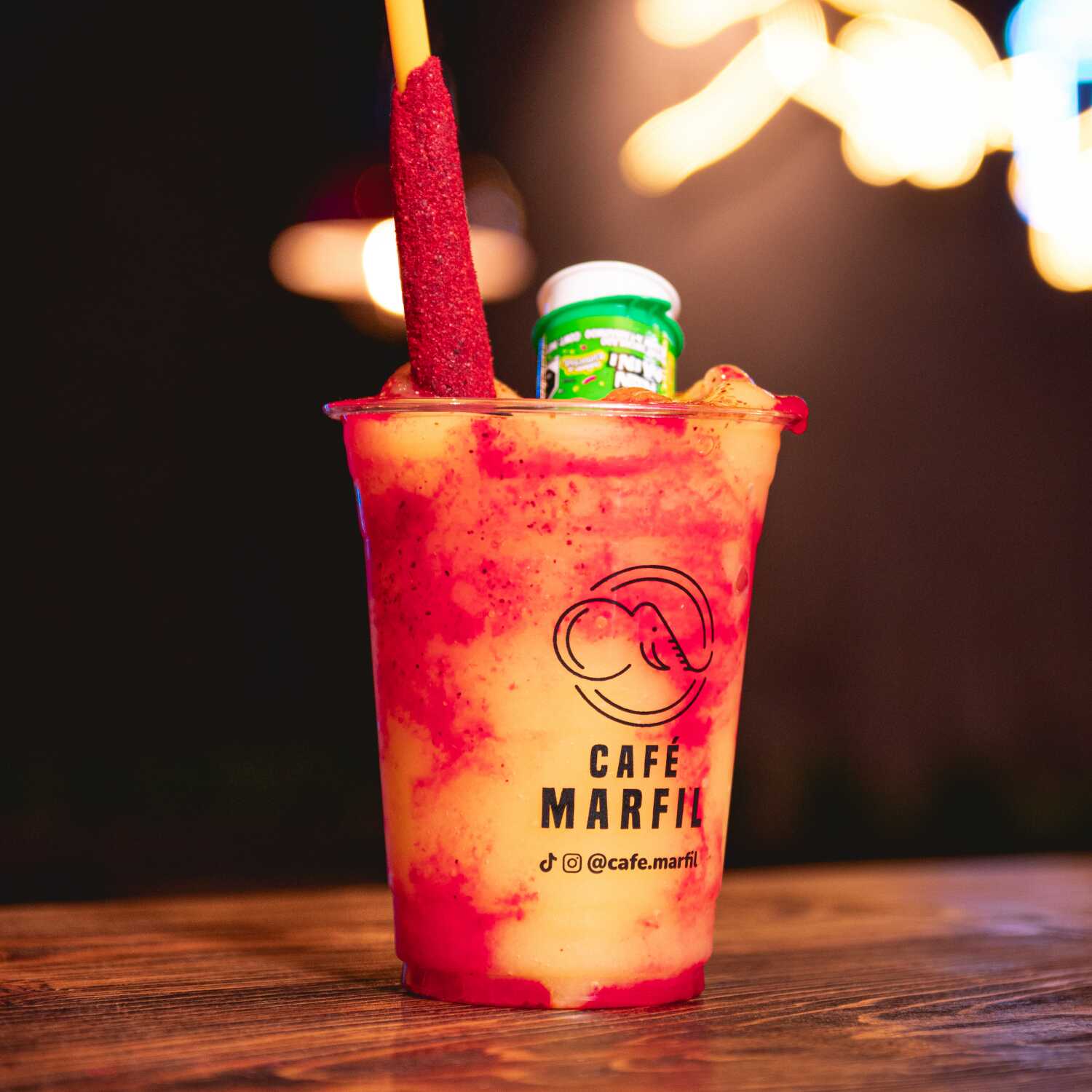 Smoothie de Frutos Rojos Picosito con Chamoy