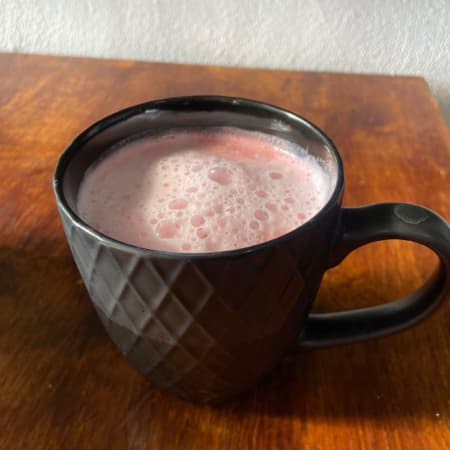 Red Velvet Latte Caliente