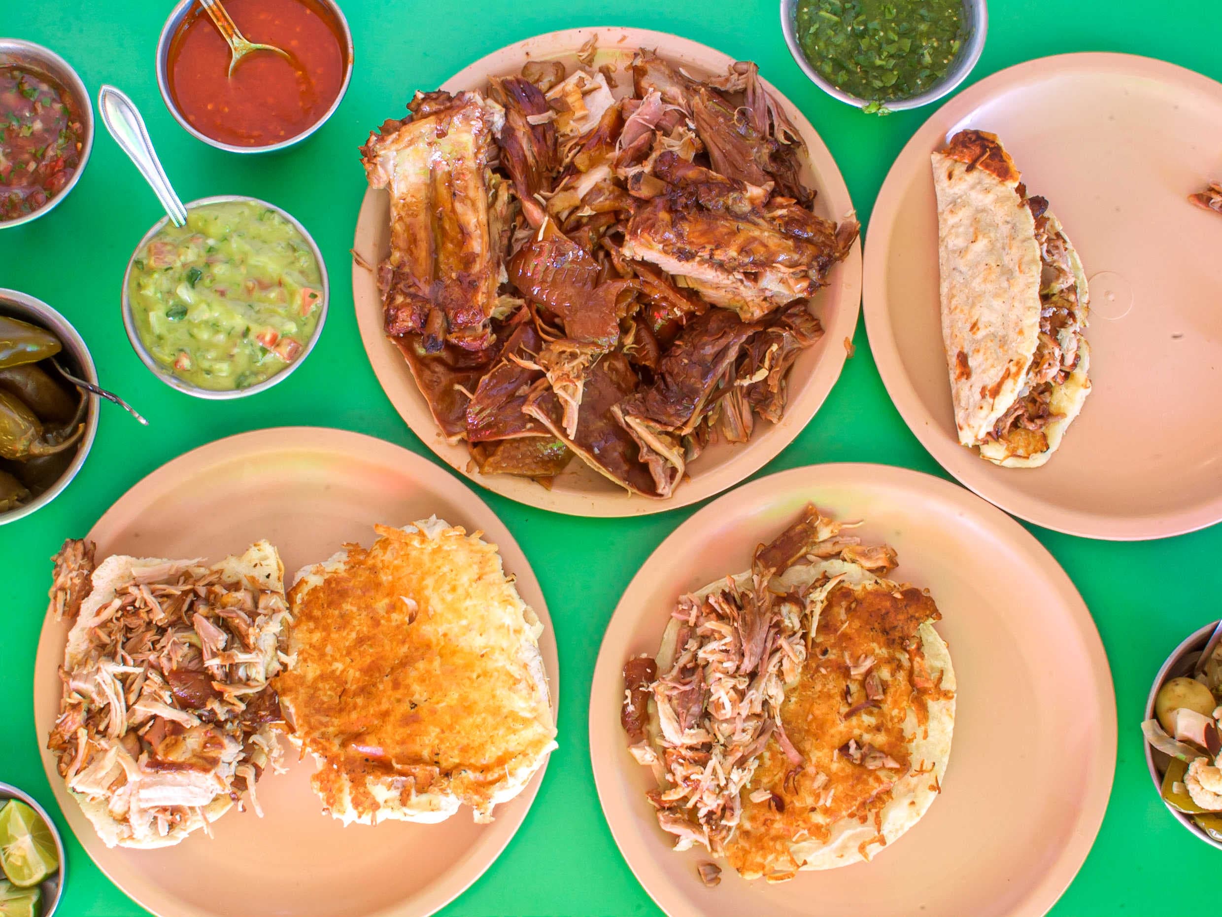 Carnitas Zacapu (Los Paraisos)