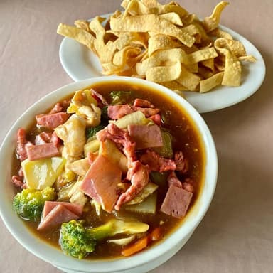 Chau Mín El Placer Especial de la Casa ( Medio )