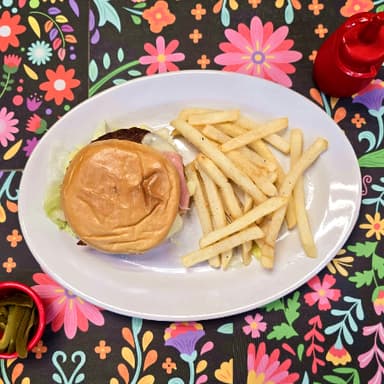Hamburguesa Clásica