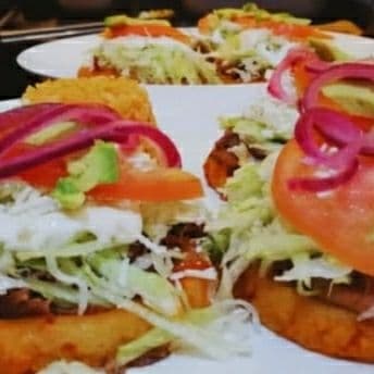 Orden de Sopes 3 Pzs de Res o Pollo