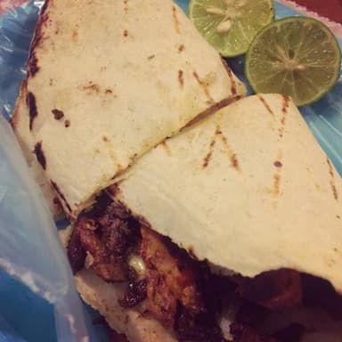 Quesadilla de Maíz de Pastor