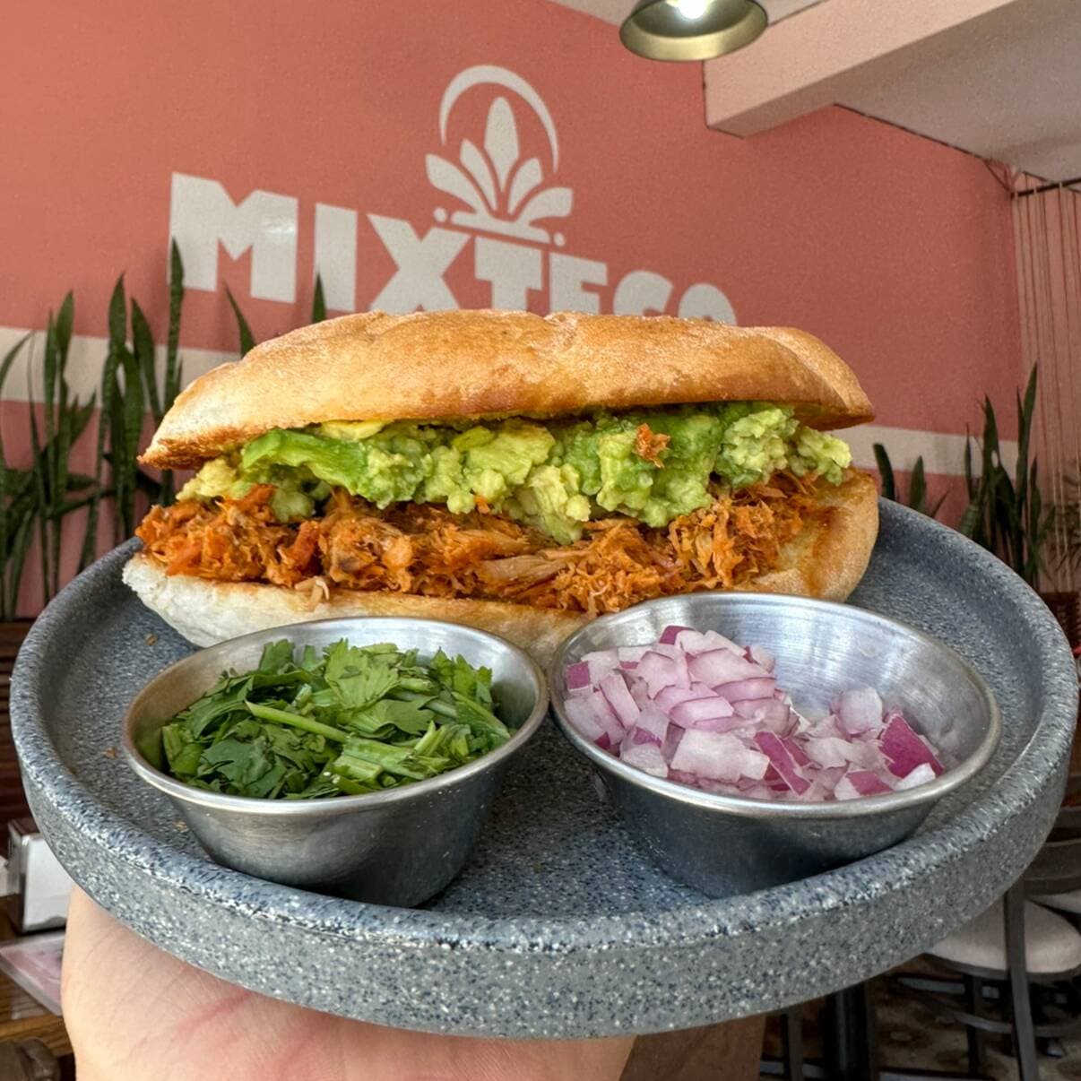 Torta de cochinita