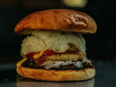 Hamburguesa Hawaiana..