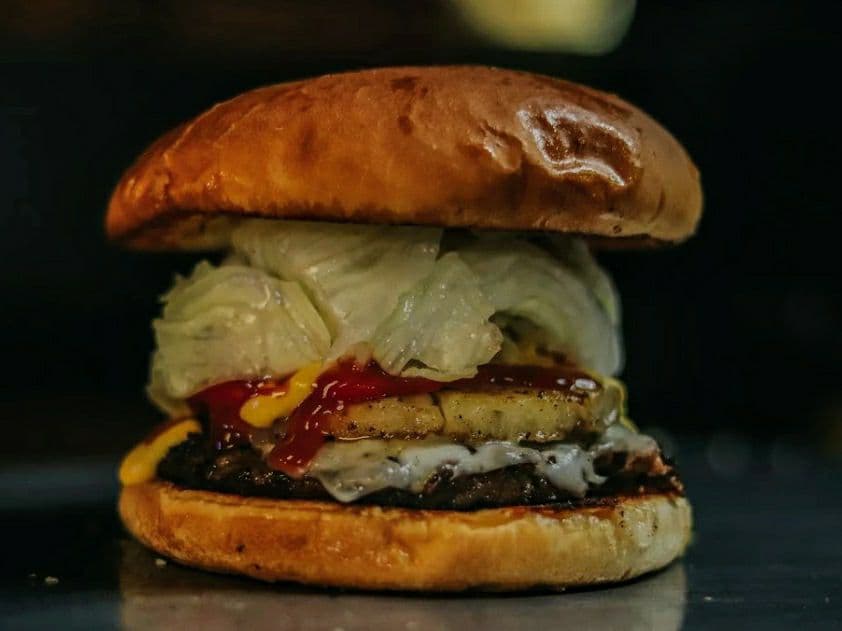 Hamburguesa Hawaiana..