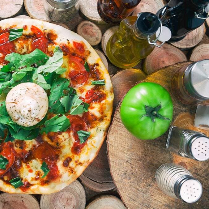 Combo-Pizza Burrata Rustik🔥+ Coca Cola 1,5L