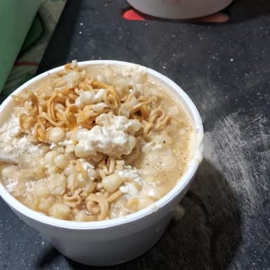 Maruchan con Esquite