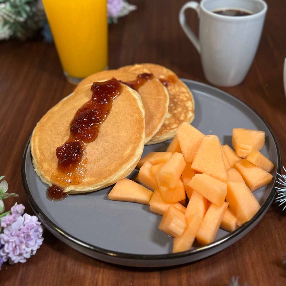Orden de Hot Cakes + Fruta