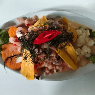 Cevichela Punto Marino + Cusqueña