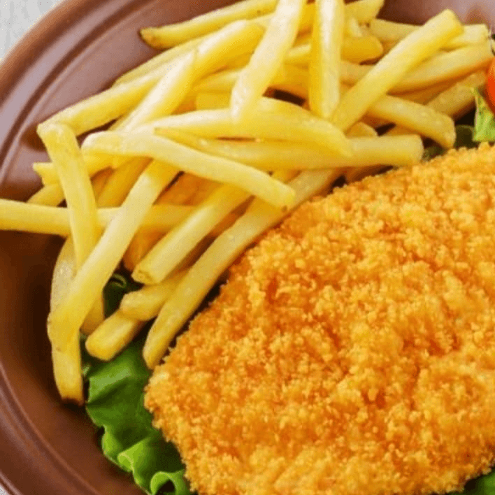 Milanesa de Pollo con Papas a la Francesa