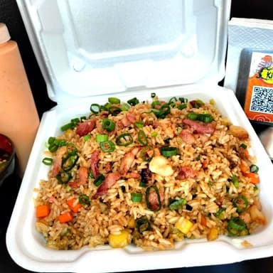 Yakimeshi con Tocino