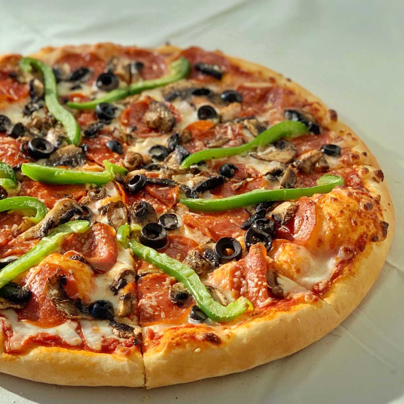 Pizza Toscana