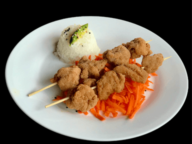 Brochetas de Pollo Empanizado