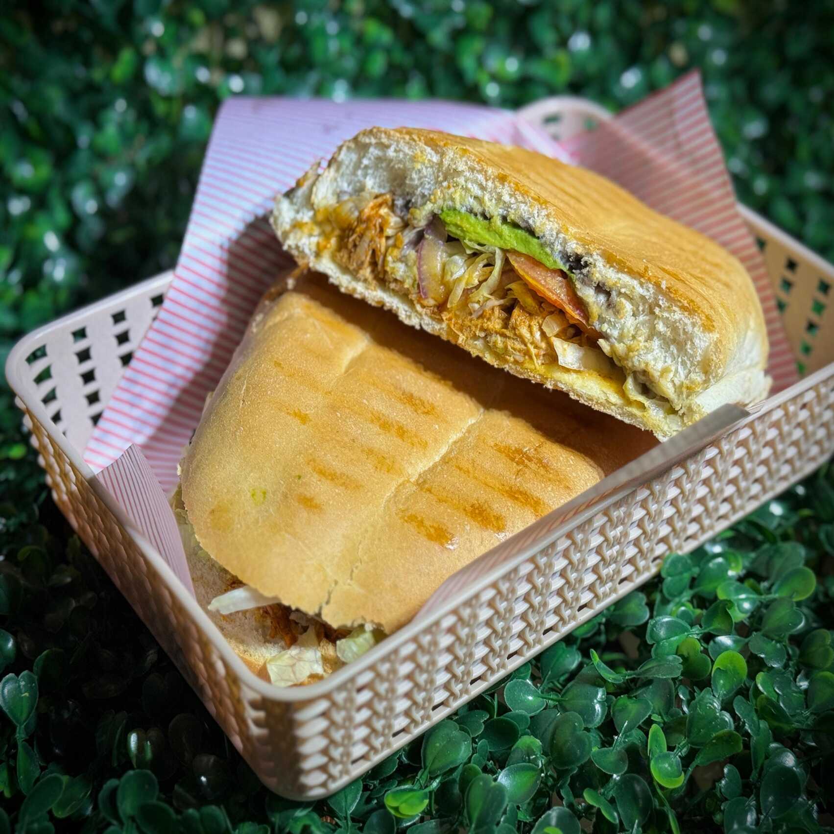 Torta de Cochinita