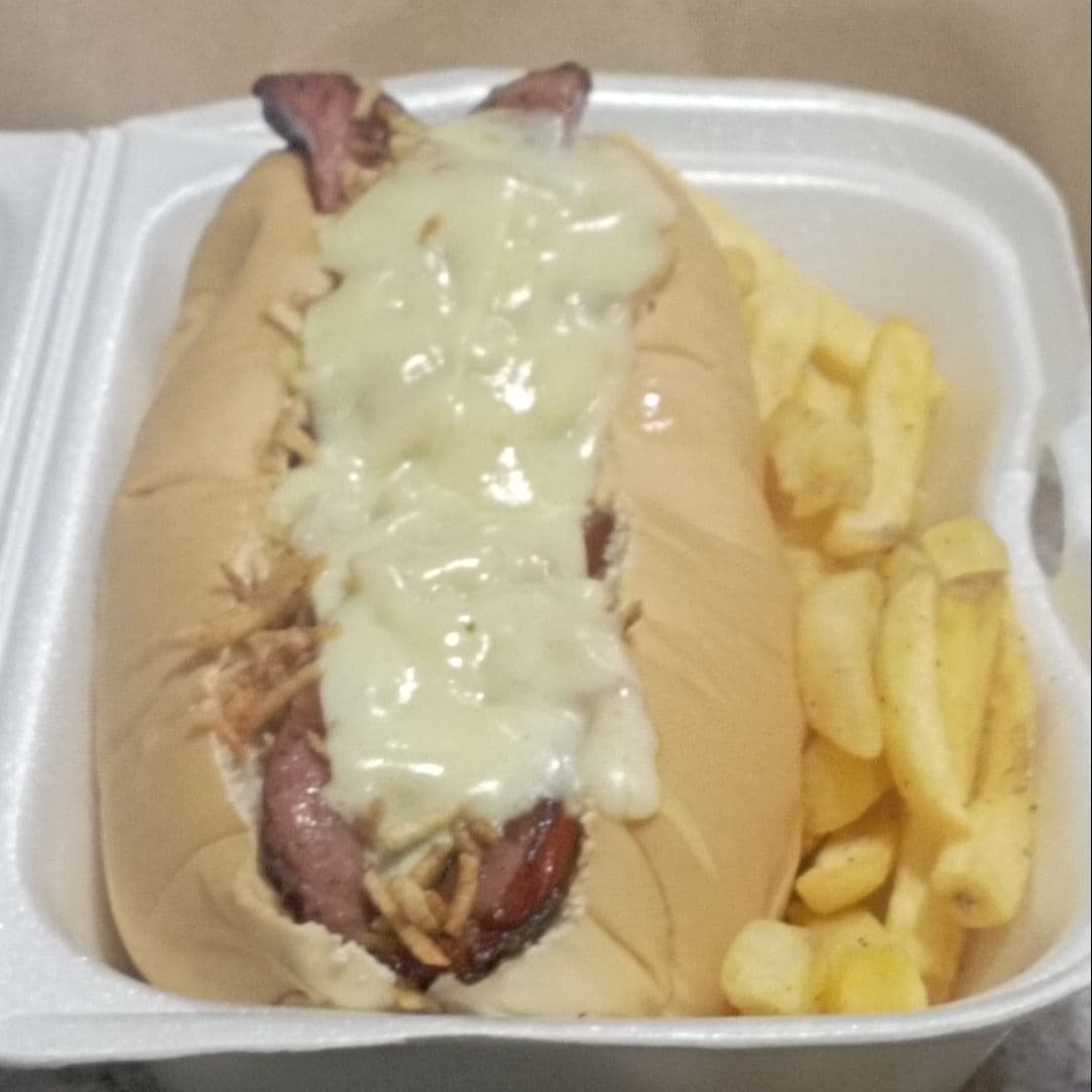 Perro Medio Suizo Gratinado + Papas