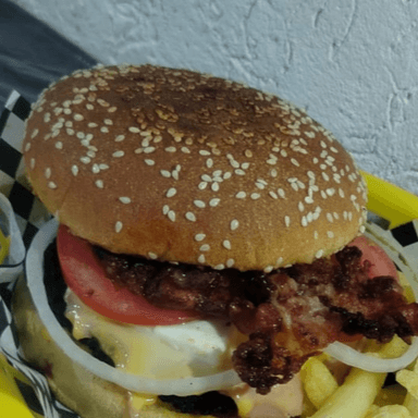 HAMBURGUESA CON TOCINO