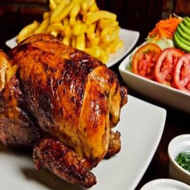 1 Pollo a la Brasa más Gaseosa 1 L