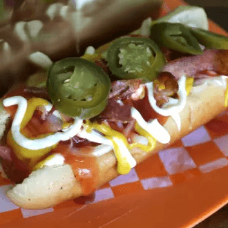 Combo 1 Hot Dogs Tocino+ Papas Fritas + Coca 600