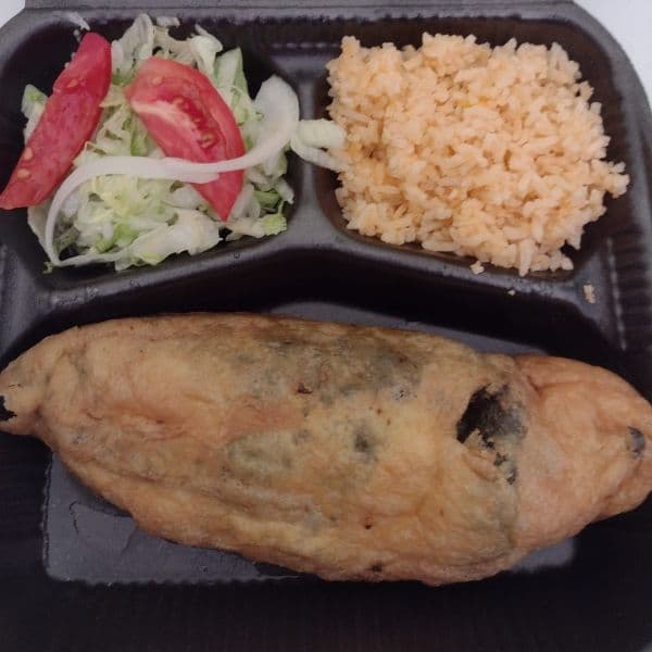 Chile Relleno de queso o picadillo