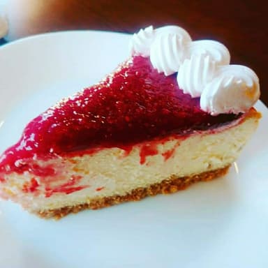 Rebanada de Pastel Frambuesa con Queso