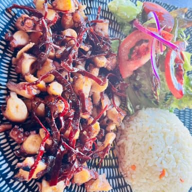 Pulpo al Ajillo