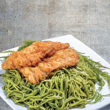 Tallarín Verde con Pescado
