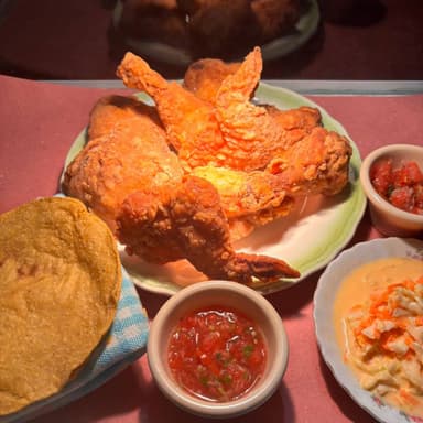 1 Pollo Campero Entero