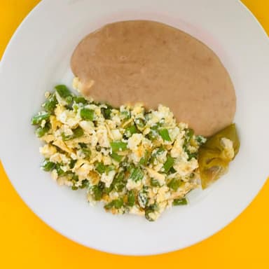 Huevos con Ejotes