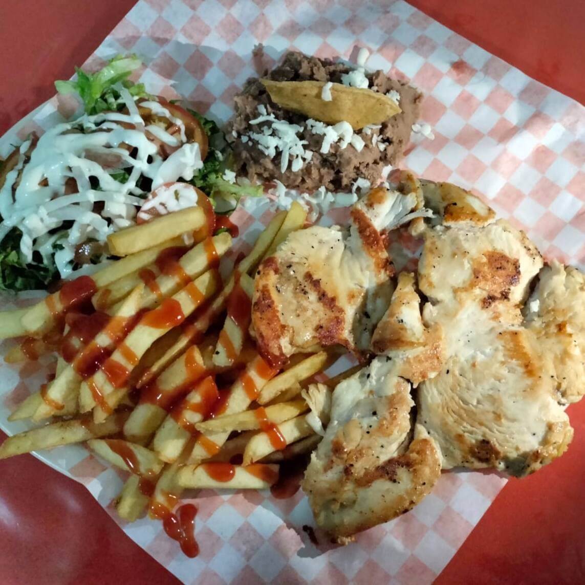 2 Platillos de pechuga a la plancha