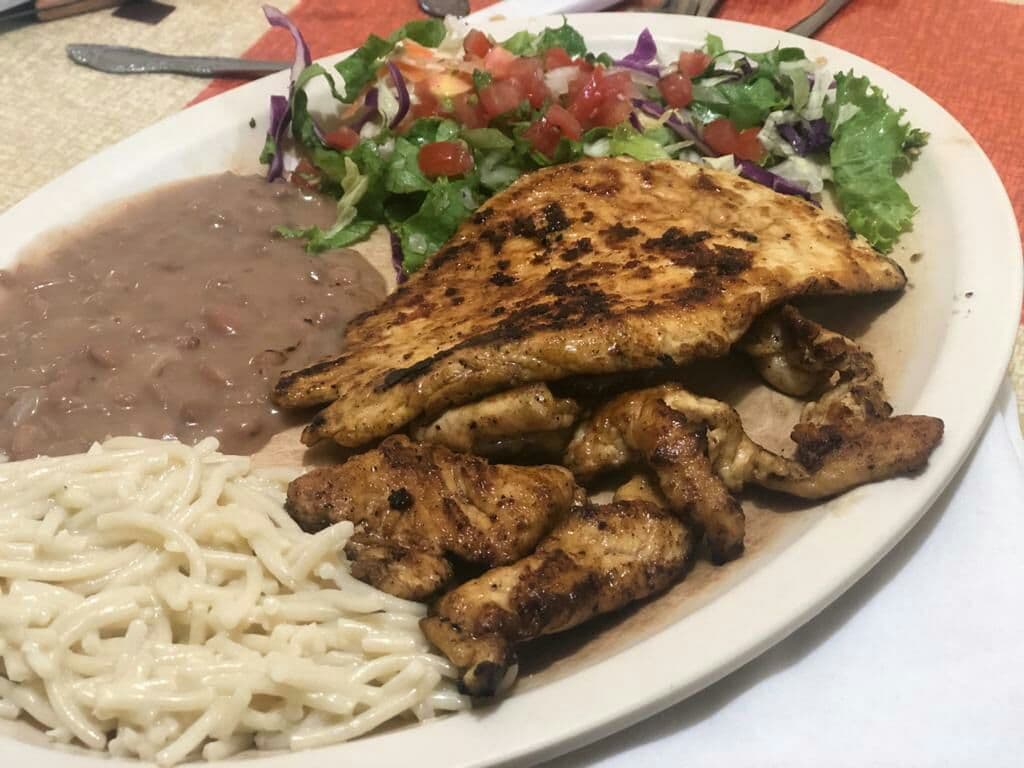 PECHUGA DE POLLO ASADA +BEBIDA