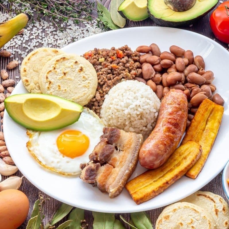 Super Bandeja Paisa Increiblee!