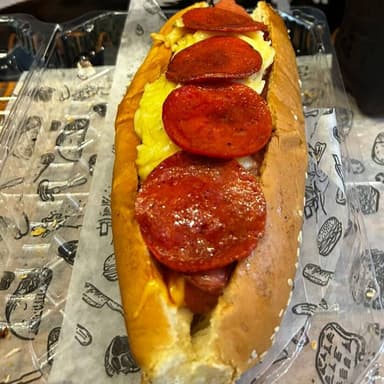 HOT-DOG JUMBO ESPECIAL DE PEPPERONI