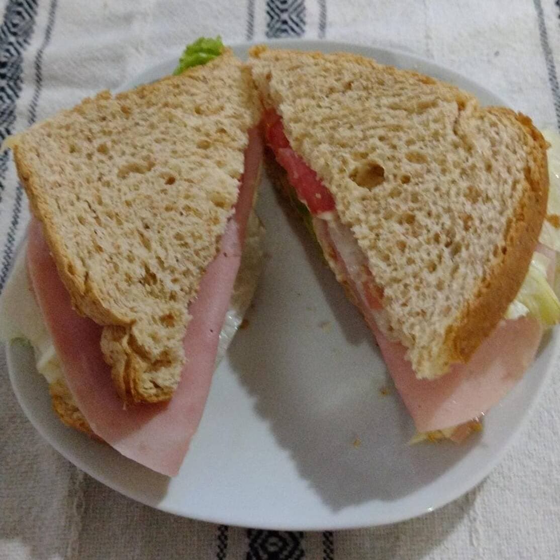 Sándwich Clásico