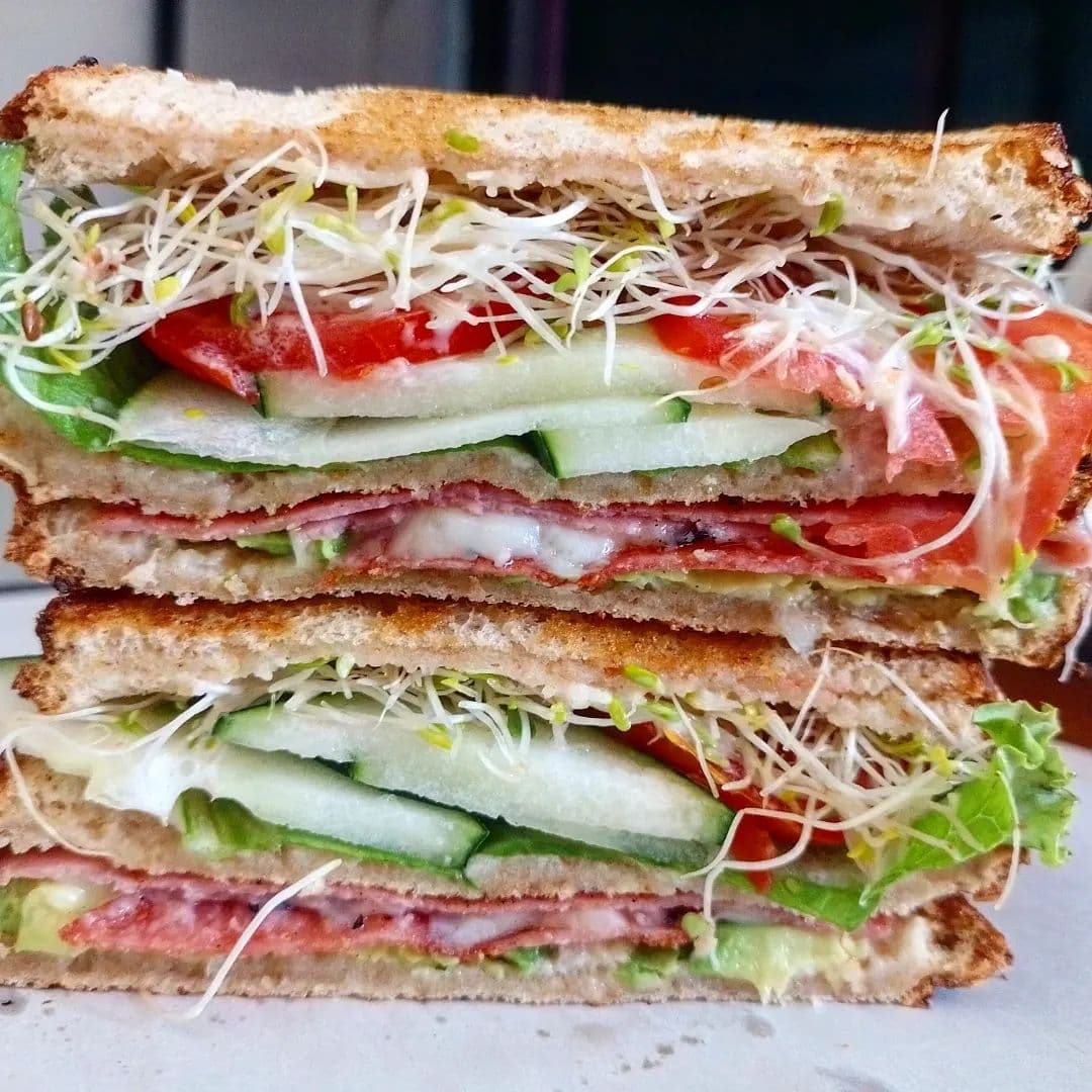 Sándwich Sencillo + Papas