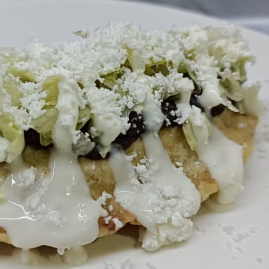 QUESADILLA FRITA CHICHARRON PRENSADO VERDE