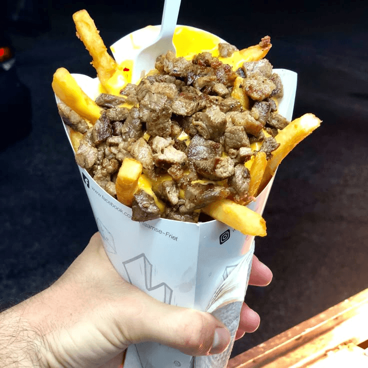 CONO DE PAPAS CON SIRLOIN