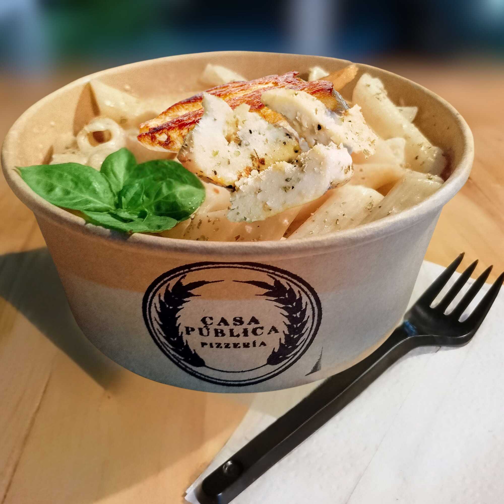 Pasta Alfredo con Pollo