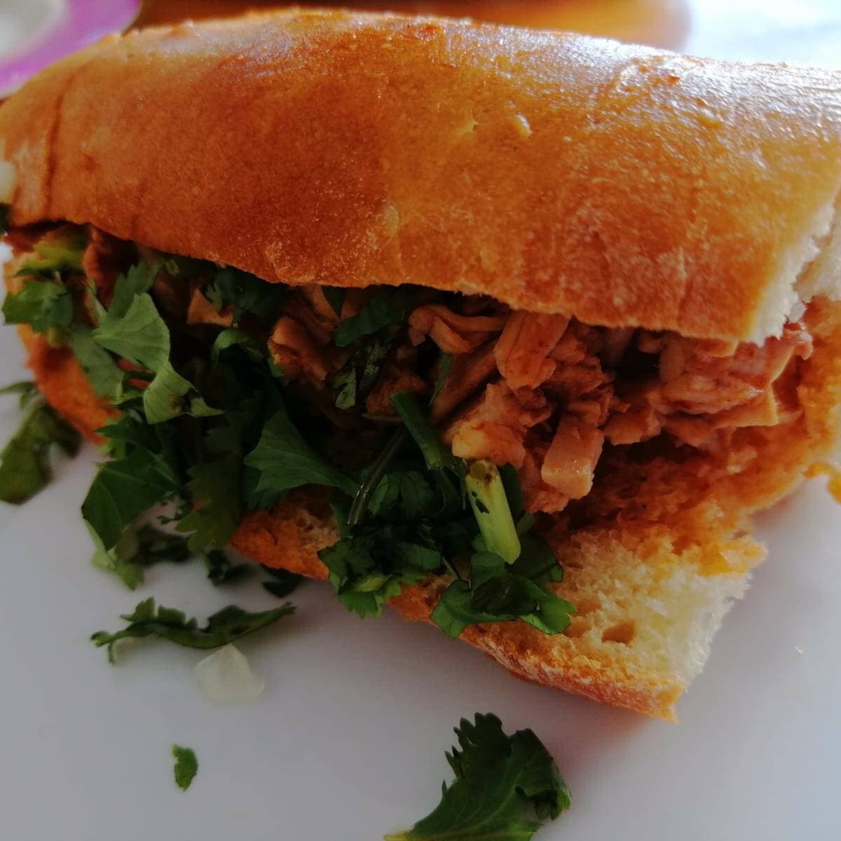 Torta de Birria