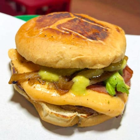 Hamburguesa De Arrachera