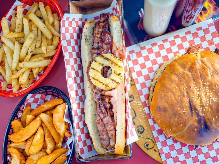 Hamburguesas Las Mejores Al Carbón (Pan Artesanal)