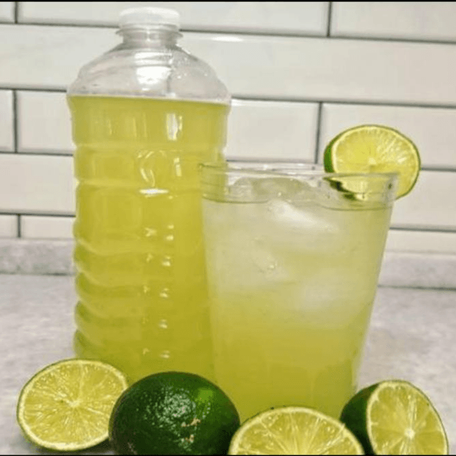 Agua de Limón